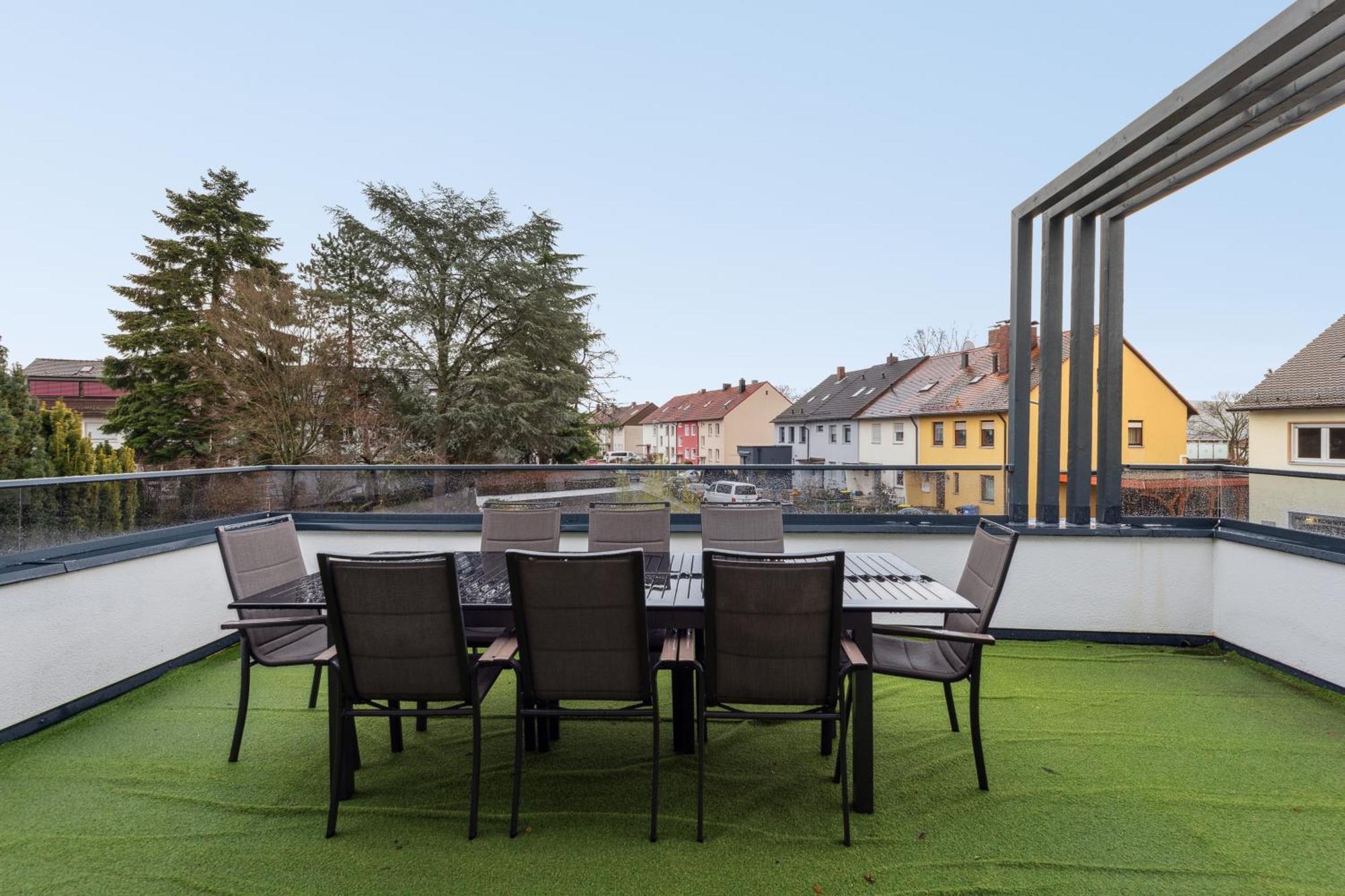 Day Young Life 1 Or 2 Aparts Nuremberg Bagian luar foto